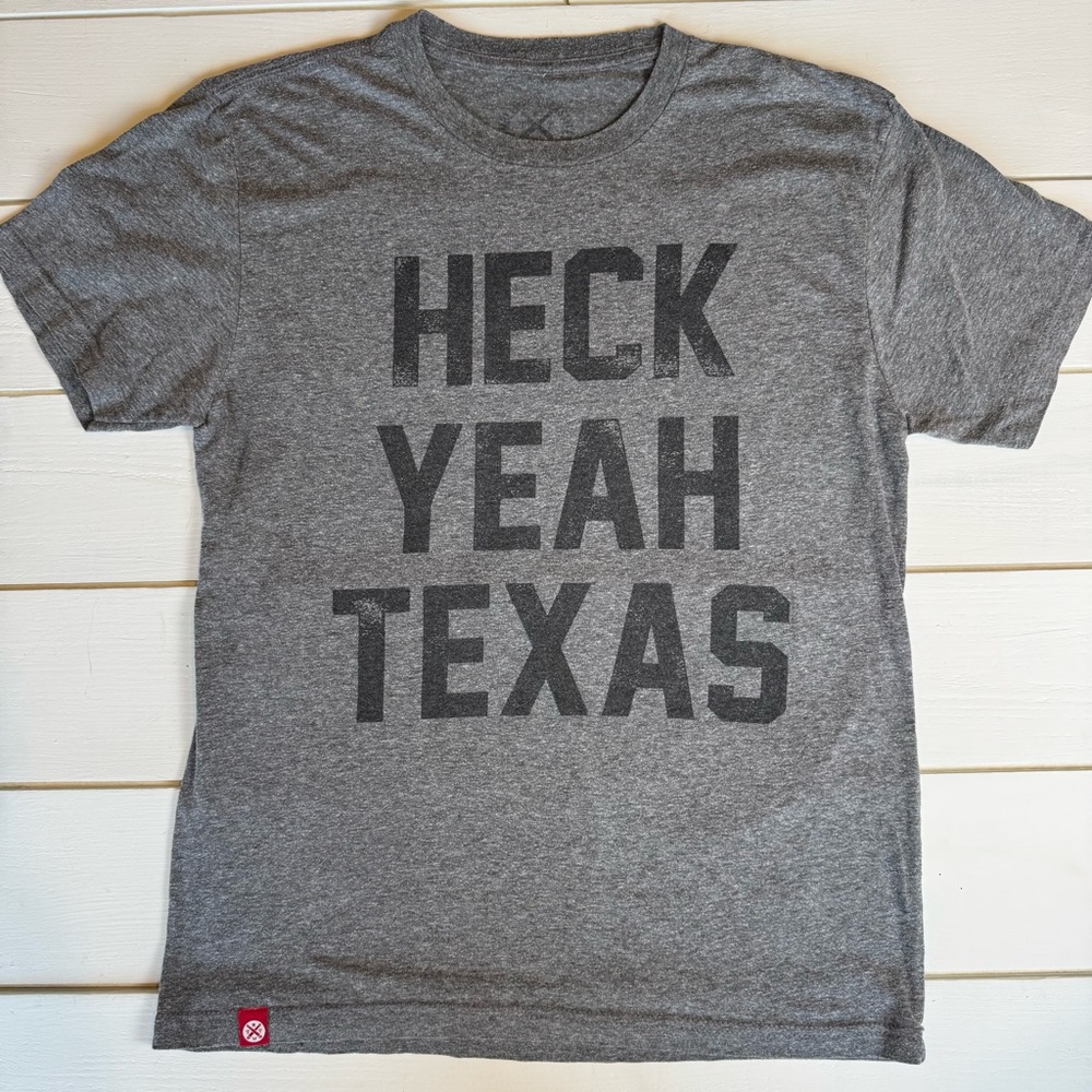 HECK YEAH TEXAS Gray Graphic T-Shirt